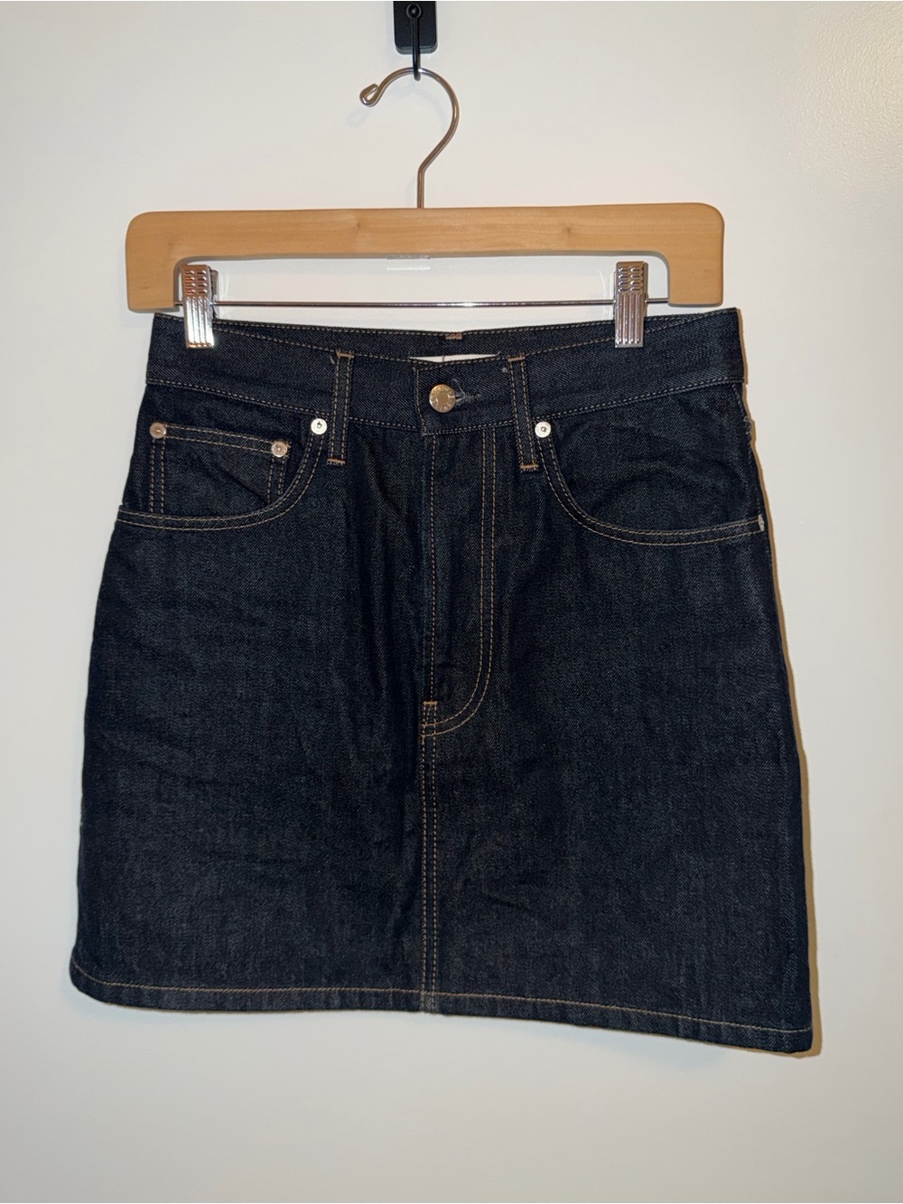 Helmut Lang Dark Indigo Denim Mini Skirt size 28 / Medium